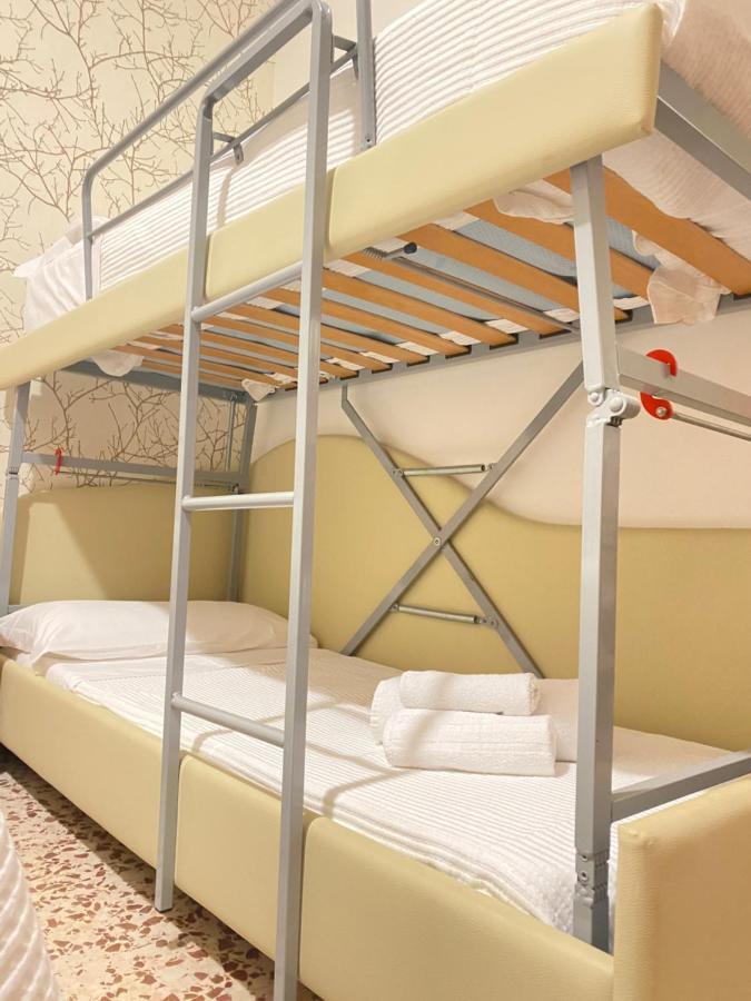 Hotel Ravello Adults Only Rimini Esterno foto
