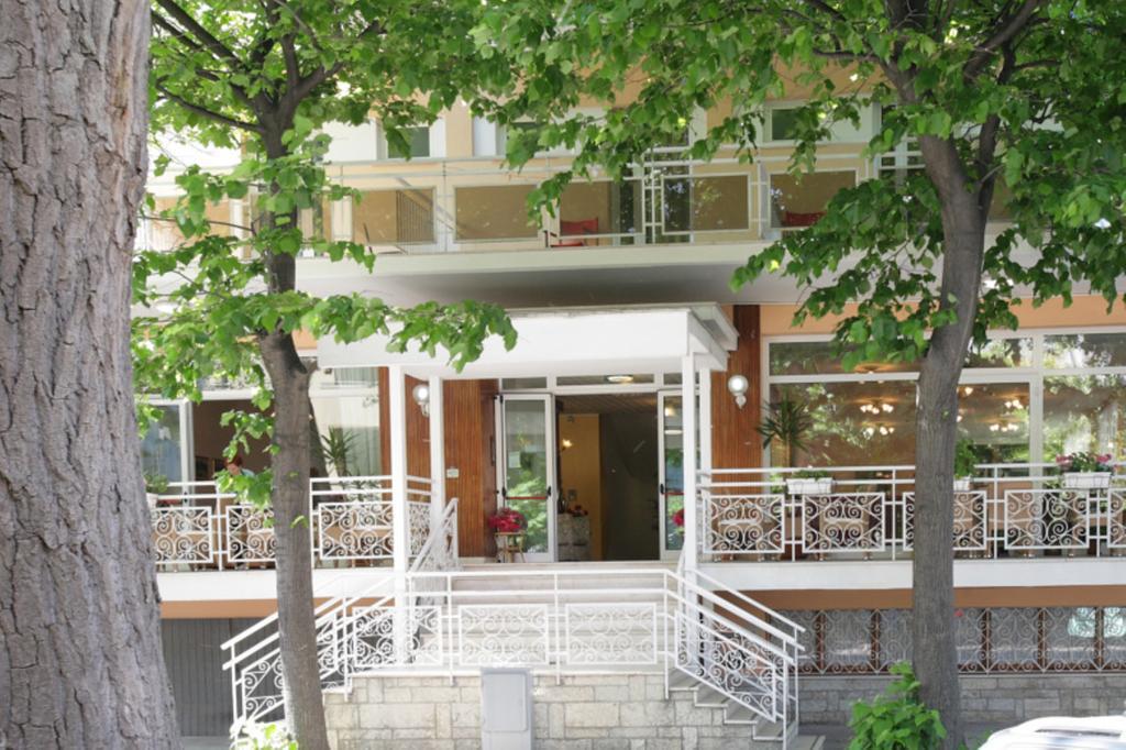 Hotel Ravello Adults Only Rimini Esterno foto